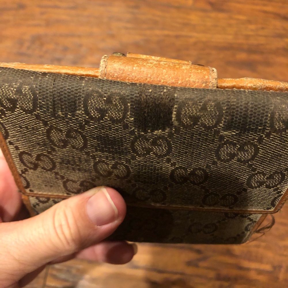Authentic Gucci D Ring Monogram Bifold Wallet - image 7